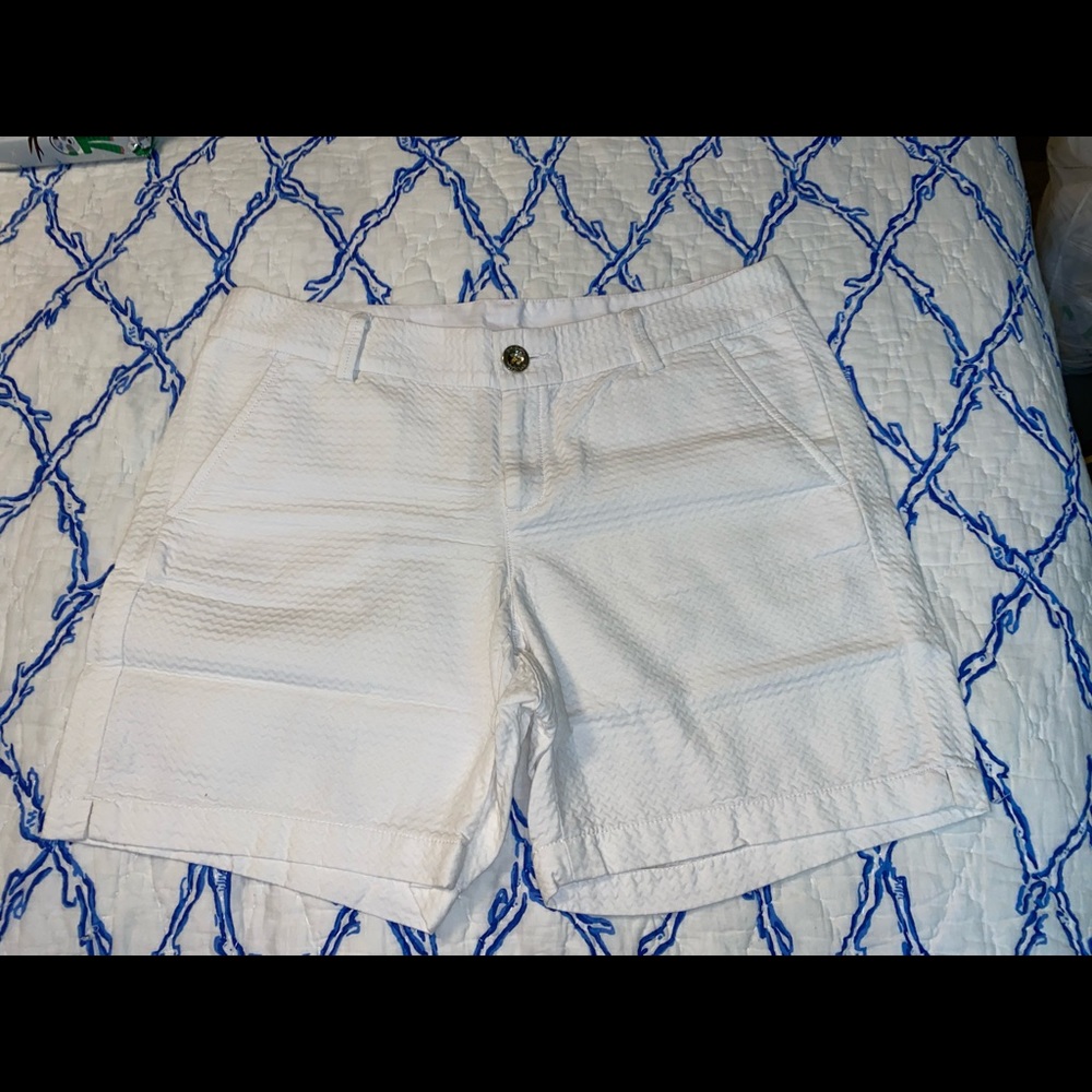 White Jayne short